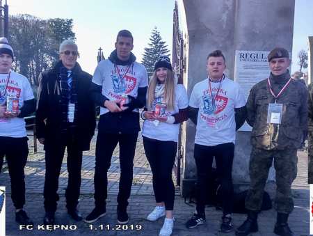Kibice Lecha Poznań pamiętają o powstańcach