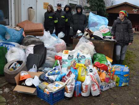 Mieszkańcy z wielkimi sercami. Ponad 300 kg karmy dla schronisk!