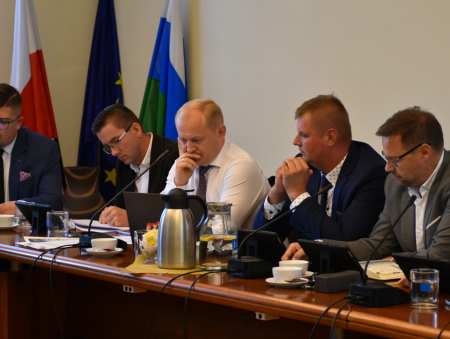 Podwyżki opłat za żłobek, nieruchomości i psa