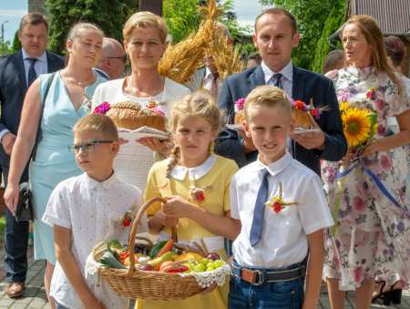 Kolorowo, radośnie, dożynkowo