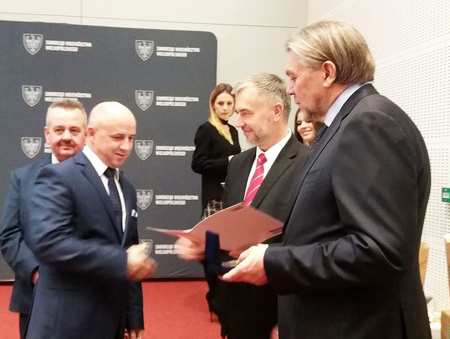 Sołtys Olszowy najlepszy w powiecie