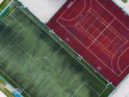 Placówki oświatowe, place zabaw i obiekty sportowe nadal zamknięte
