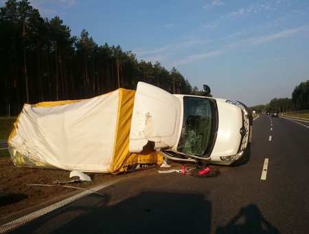 Bus leżał na S8