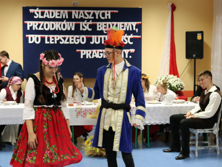 Oblicza niepodległości