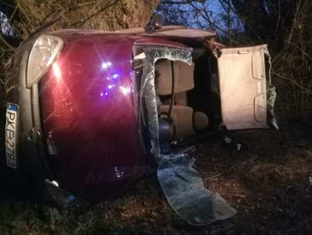 Strażacy ewakuowali nieprzytomną poszkodowaną