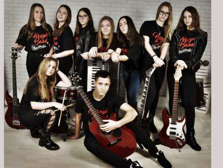„Wężyk Band” ze swoim pierwszym krążkiem