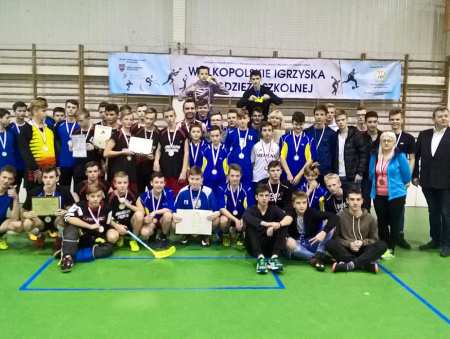 Unihokeiści z Mroczenia wicemistrzami Wielkopolski