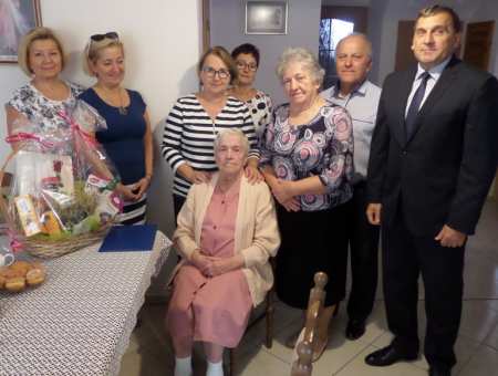 Z urodzinową wizytą u pani Jadwigi