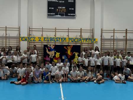 Ćwiczyli z Kubusiem Puchatkiem