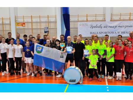 Siatkarska rywalizacja urzędów
