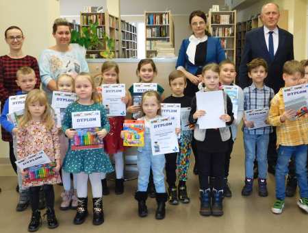 Najlepsi czytelnicy w gminie nagrodzeni