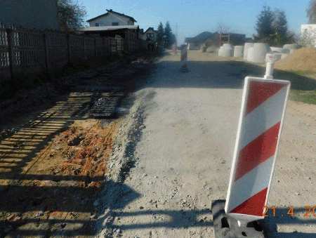 Budują kanalizację