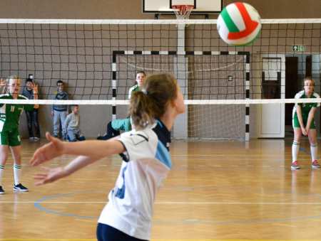 Siatkarski pierwszy krok