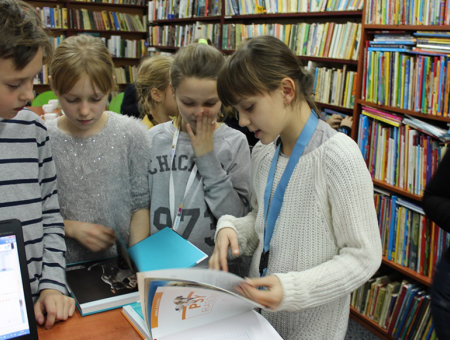 Odwiedziny w bibliotece