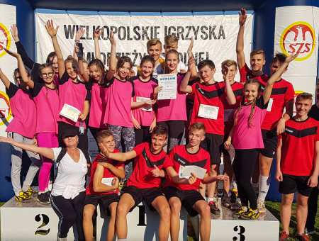 Reprezentacja z Mroczenia na czele wyścigu