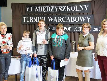 Warcabowe rozgrywki