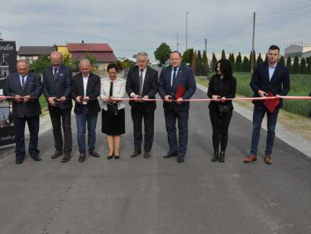 Otwarto dwie drogi w Nowej Wsi Książęcej